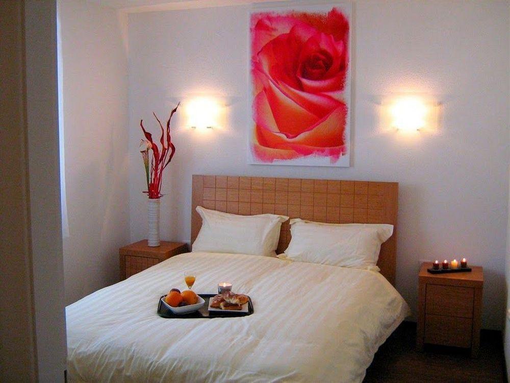 Zenitude Hôtel-Résidences Les Portes d'Alsace Mutzig Exterior foto